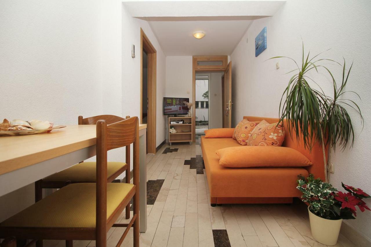 House Vera Baška Voda Esterno foto