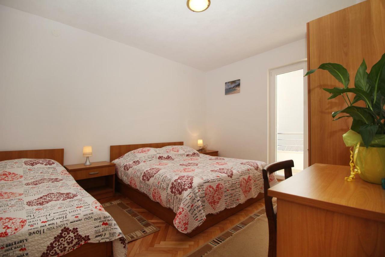House Vera Baška Voda Esterno foto