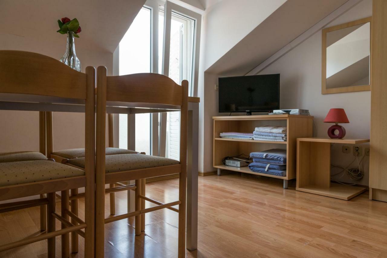 House Vera Baška Voda Esterno foto